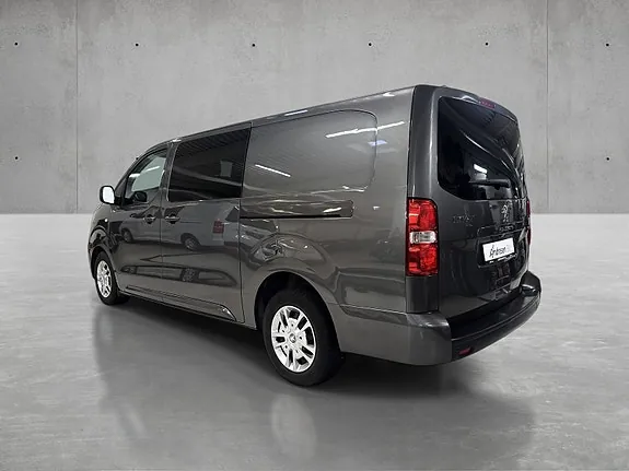 Peugeot Expert 2022 photo 2