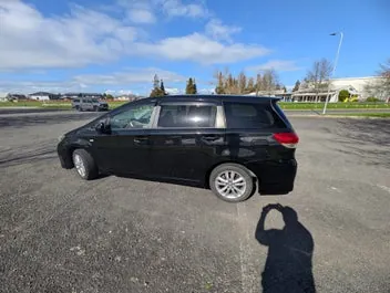 Toyota Wish 2009 photo 4
