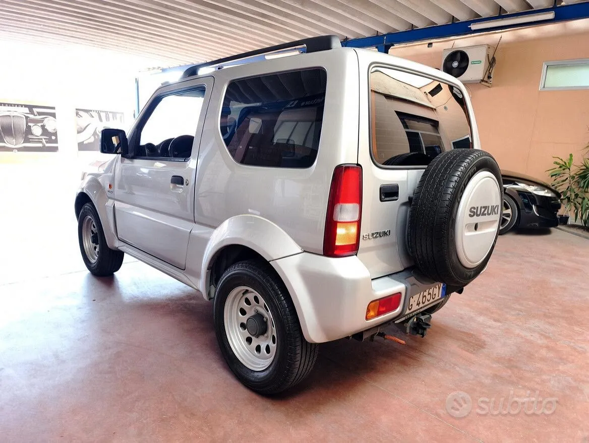 Suzuki Jimny 2006 photo 5