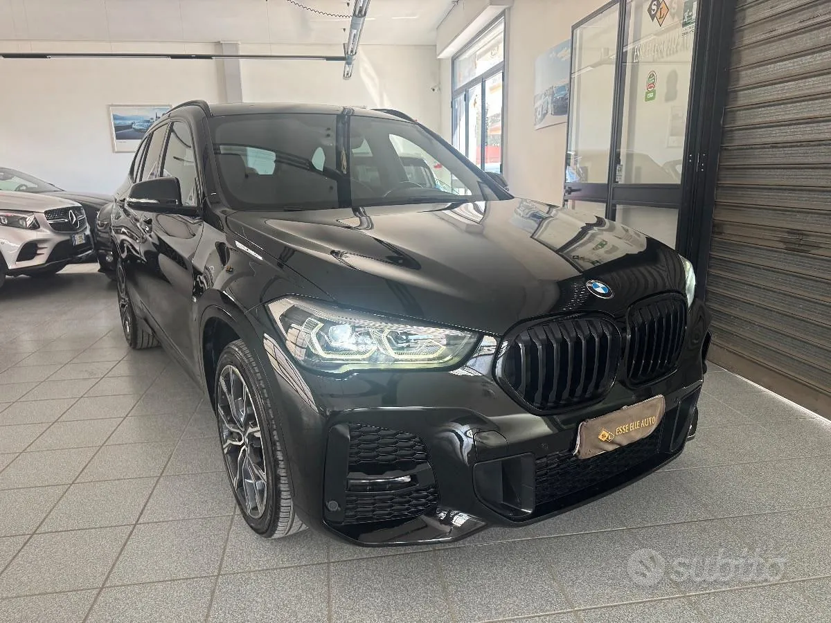BMW X1 2022 photo 3