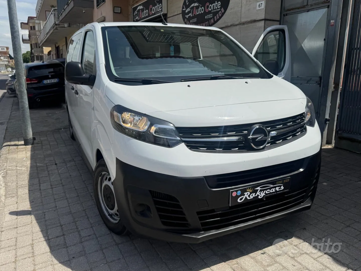 Opel Vivaro 2021 photo 2