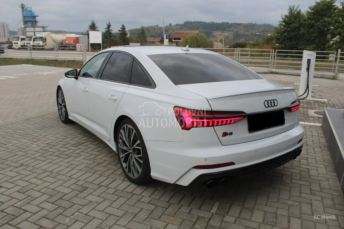 Audi S6 2022 photo 4