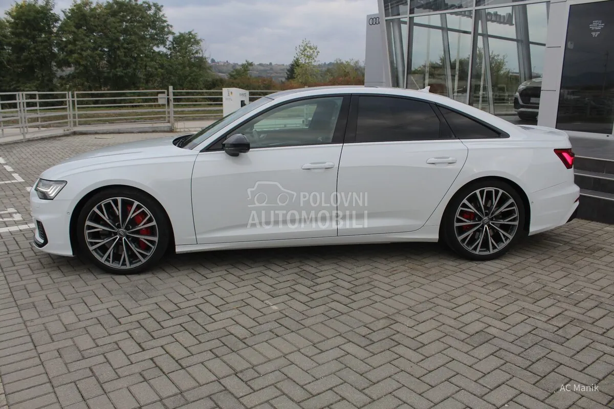 Audi S6 2022 photo 3