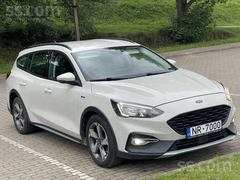 Ford Focus 2020 photo 3