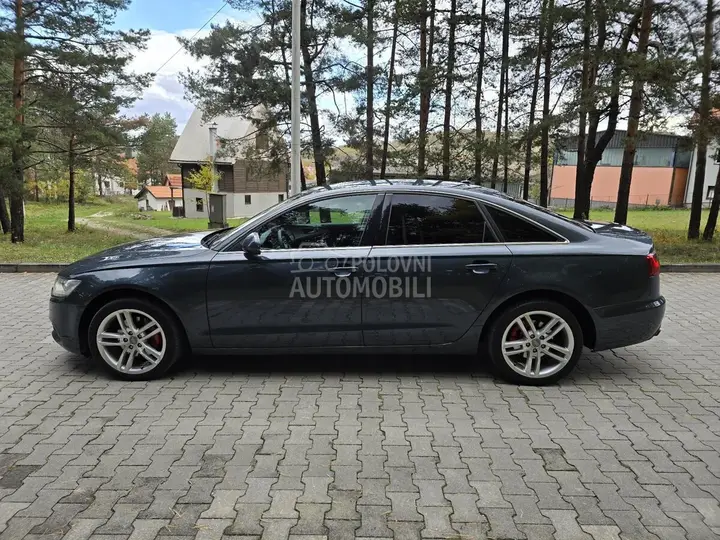 Audi A6 2012 photo 4