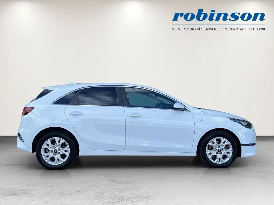 Kia Ceed 2022 photo 2
