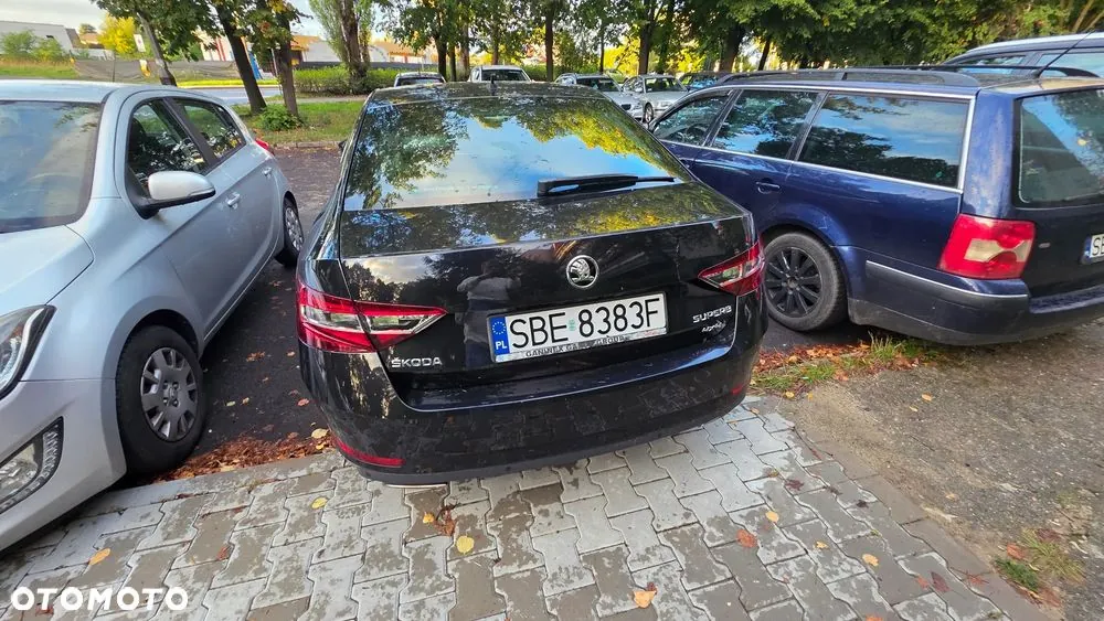 Skoda Superb 2019 photo 4