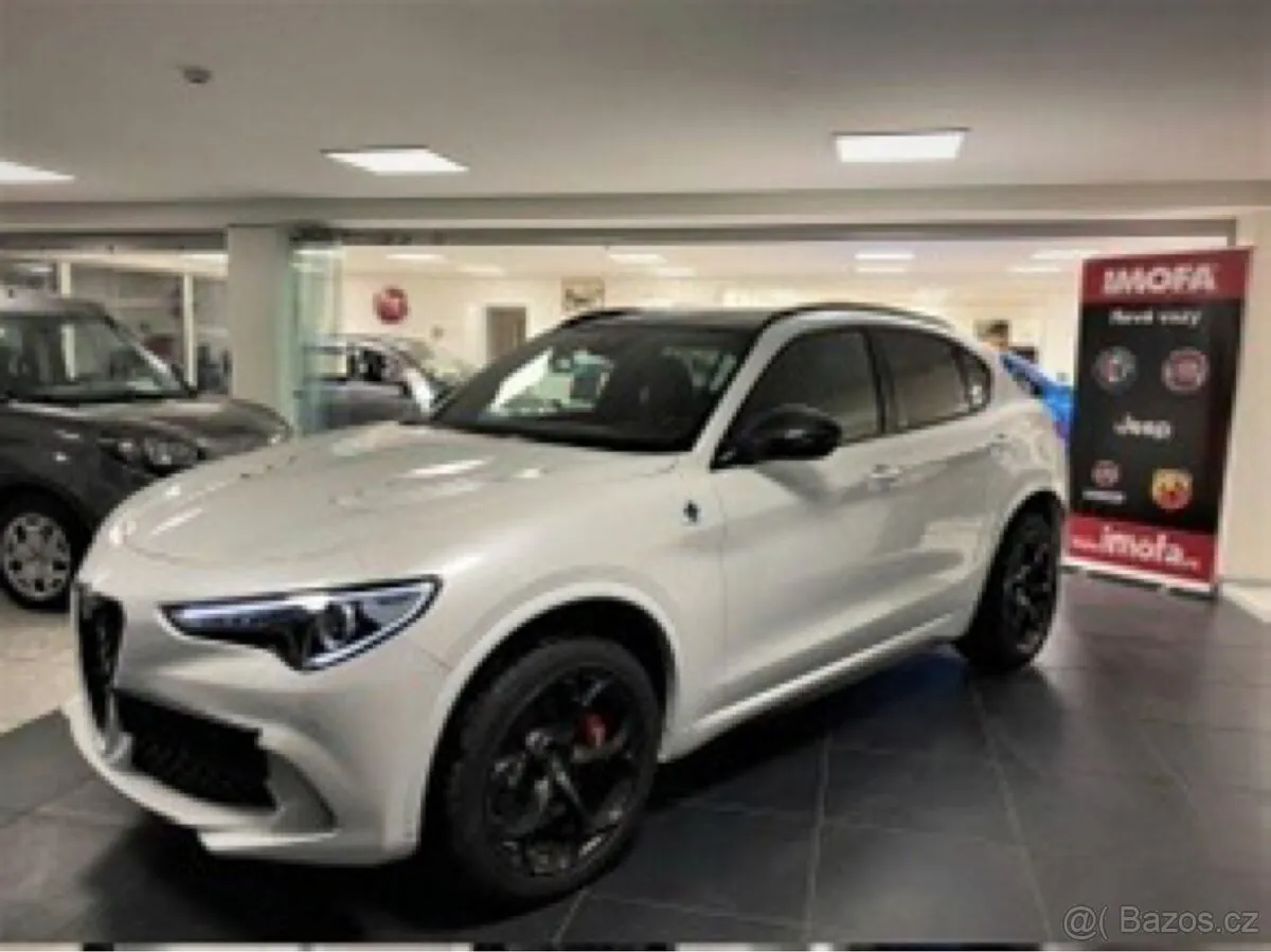 Alfa Romeo Stelvio 2021 photo 2