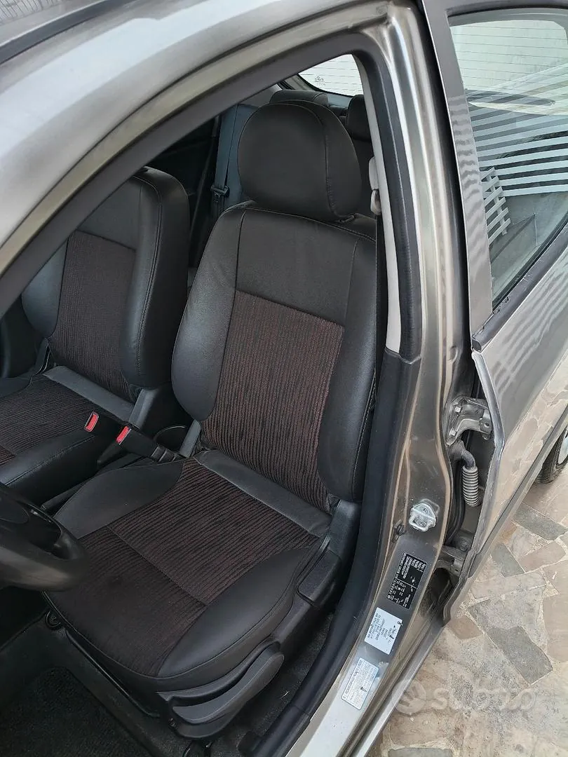 Kia Picanto 2010 photo 4