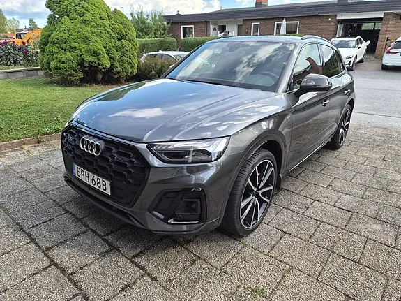 Audi Q5 2022 photo 2