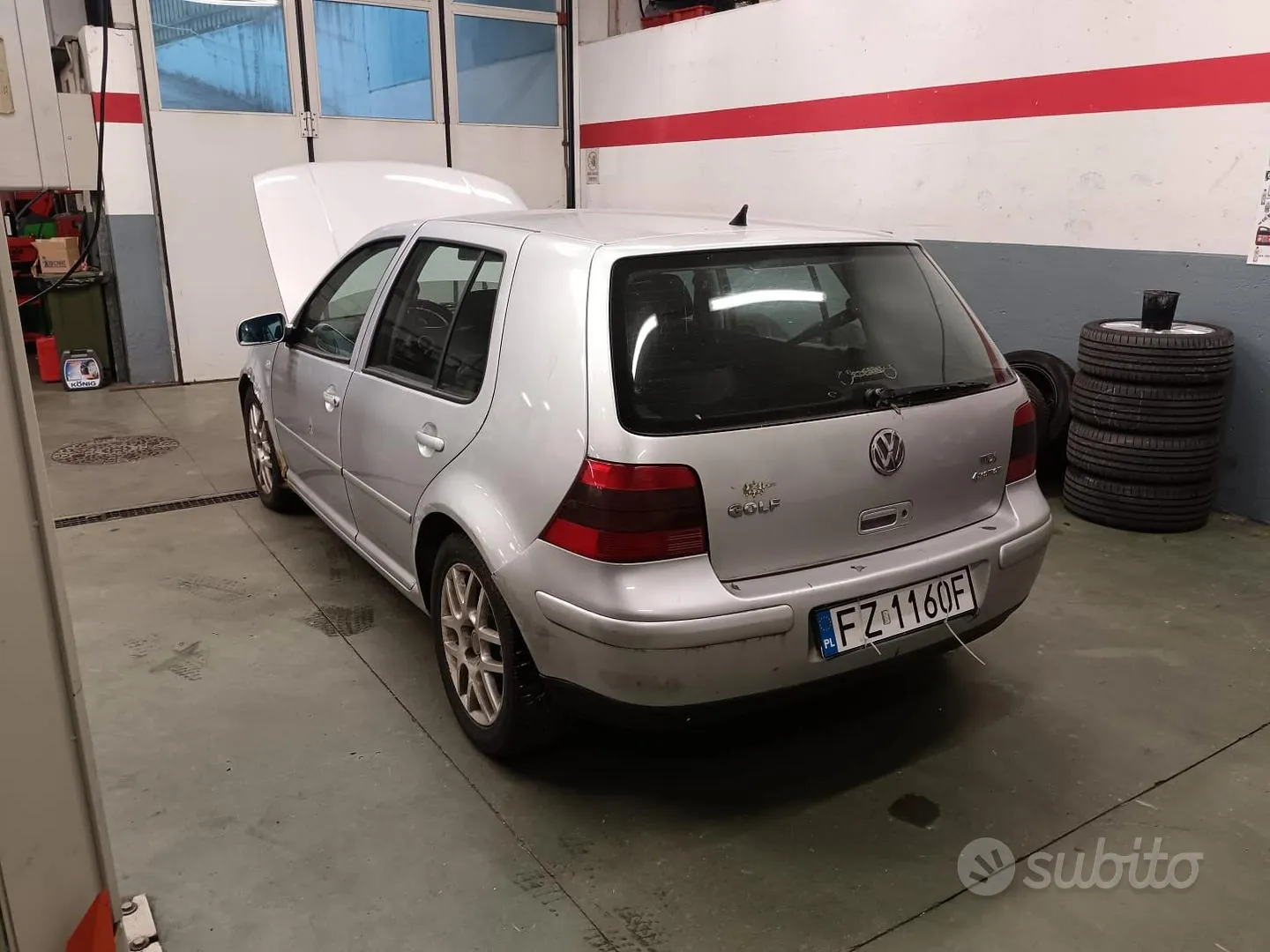 Volkswagen Golf 2002 photo 2