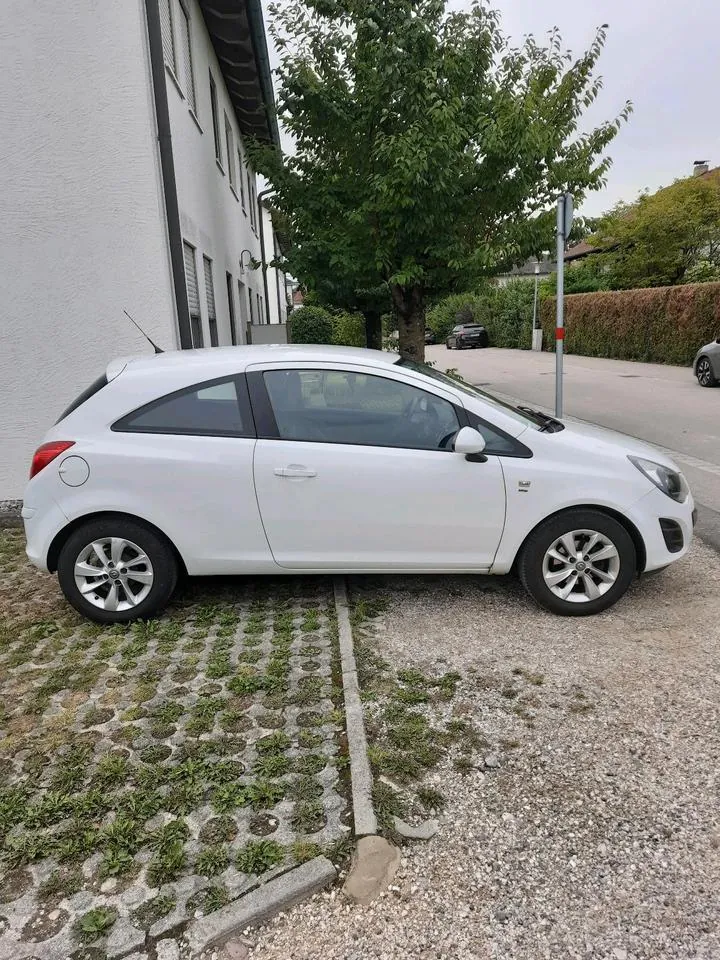 Opel Corsa D