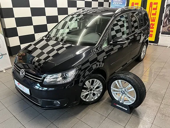Volkswagen Touran 2014 photo 2