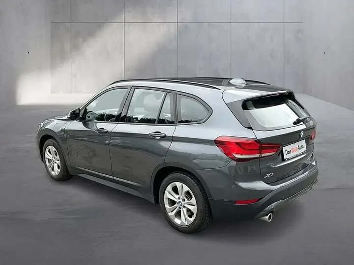 BMW X1 2022 photo 3