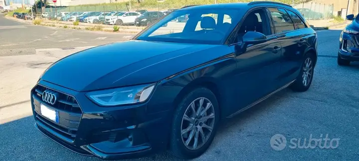 Audi A4 Avant 2022 photo 3
