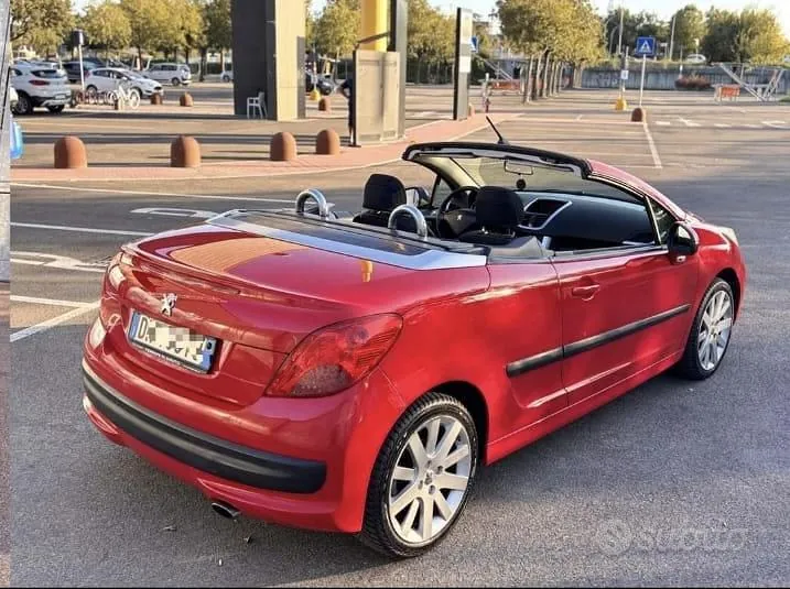 Peugeot 207 2007 photo 2