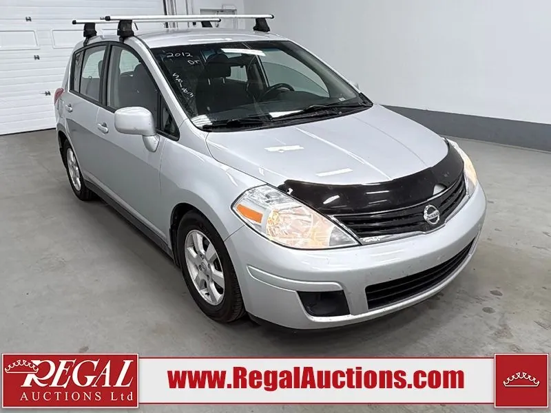 Nissan Versa 2012 photo 2