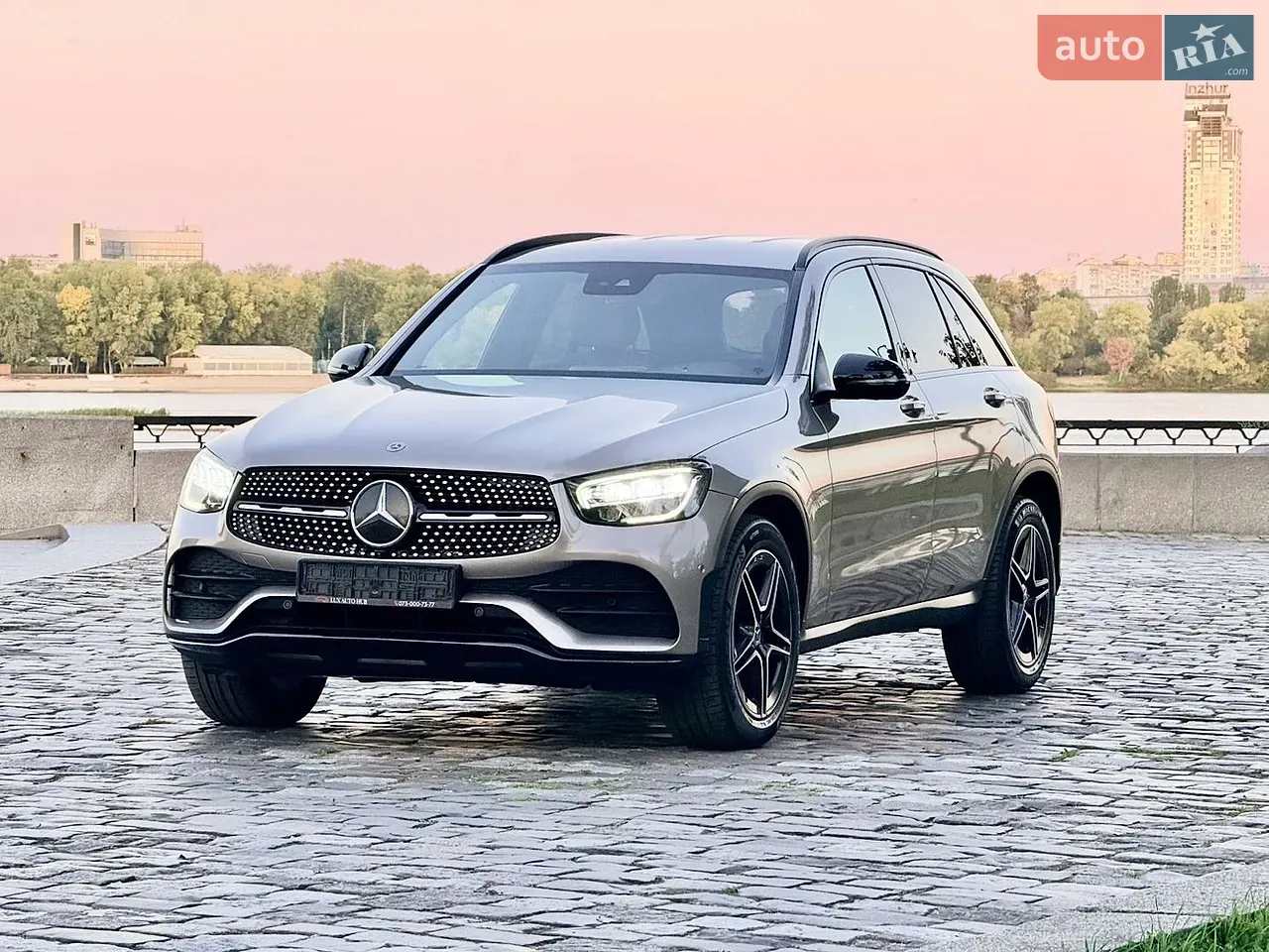 Mercedes-Benz Glc-Class 2020 photo 4