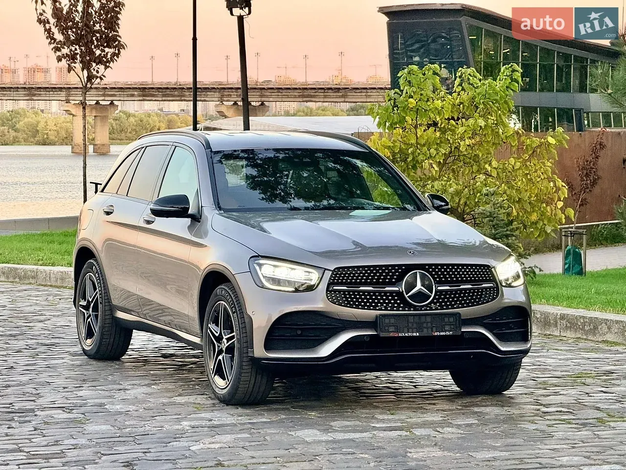 Mercedes-Benz Glc-Class