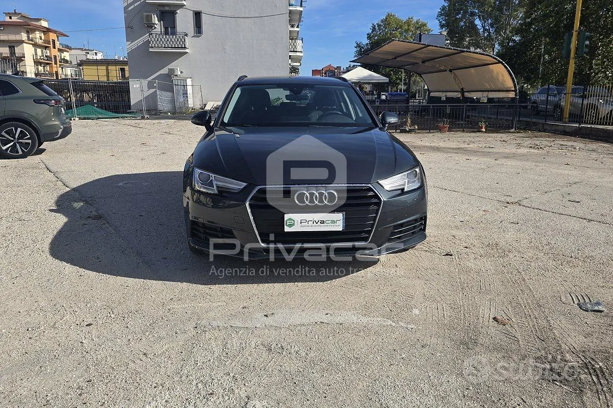 Audi A4 Avant 2016 photo 2