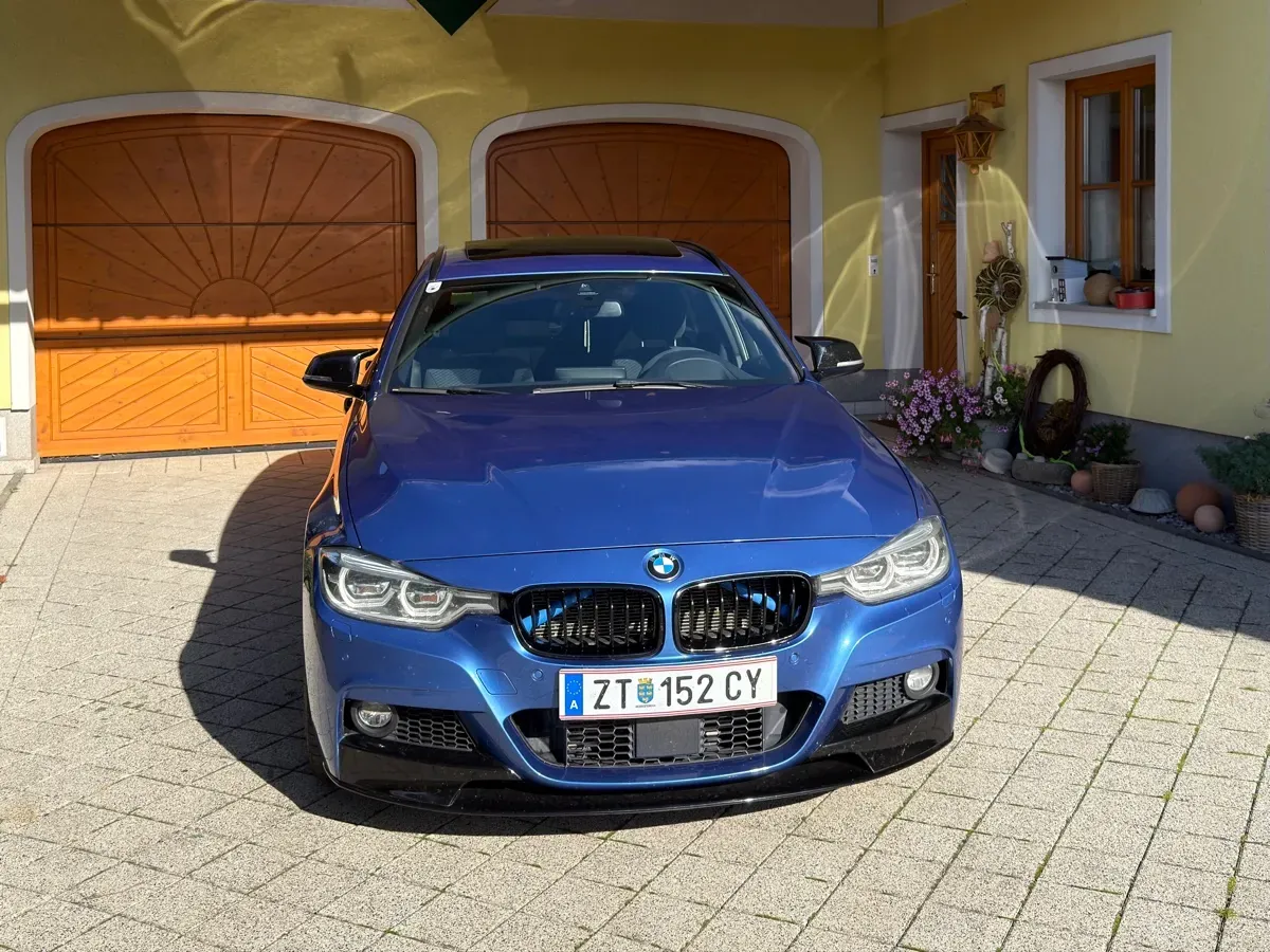 BMW 3 Series 2016 photo 2