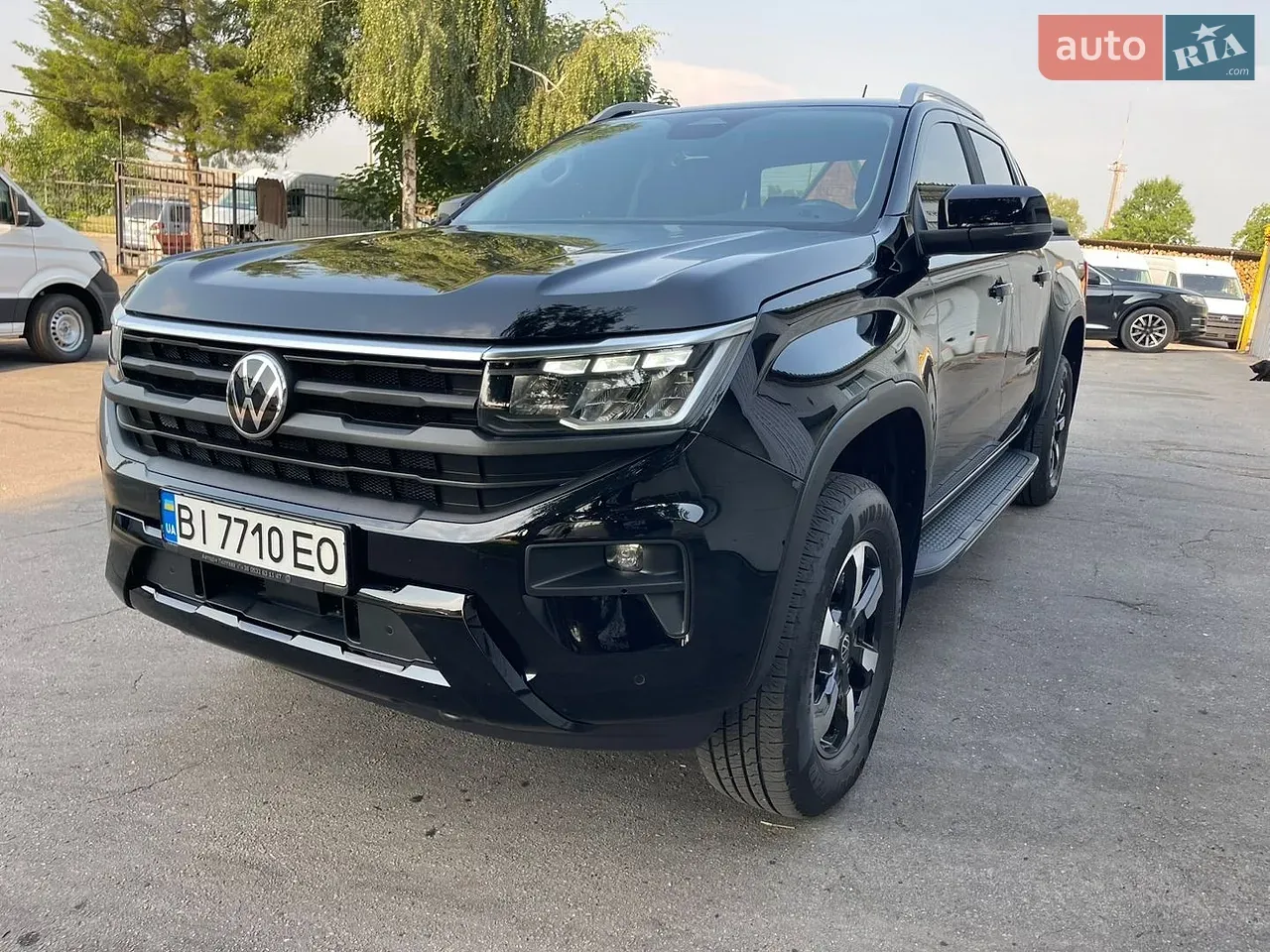 Volkswagen Amarok 2023 photo 2