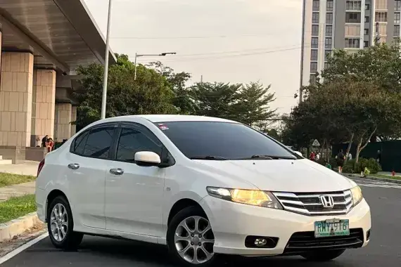 Honda City 2013 photo 2