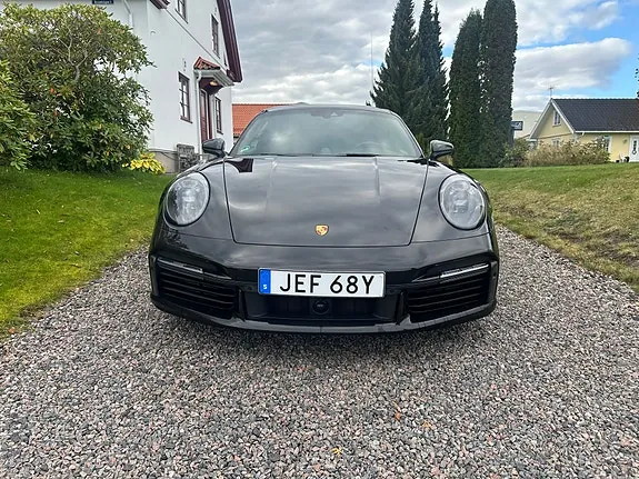 Porsche 911 Turbo S 2020 photo 2