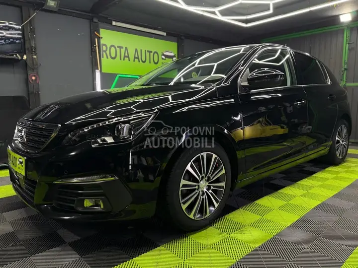 Peugeot 308 2021 photo 3