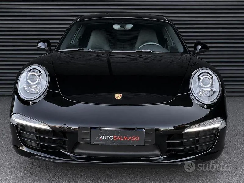 Porsche 911 2012 photo 2