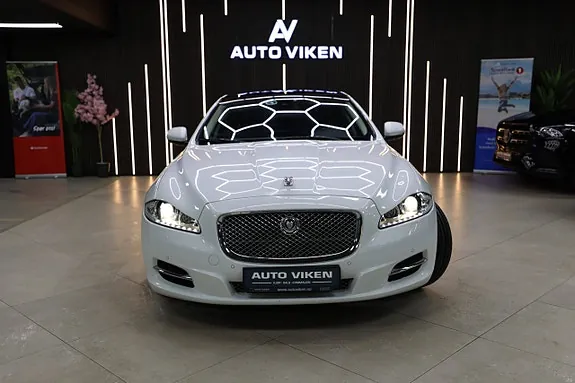 Jaguar Xj 2011 photo 3