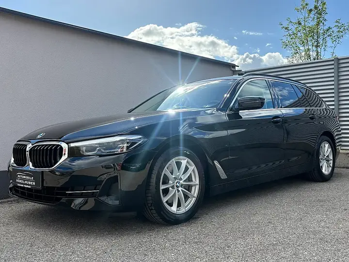 BMW 5 Series 2022 photo 2