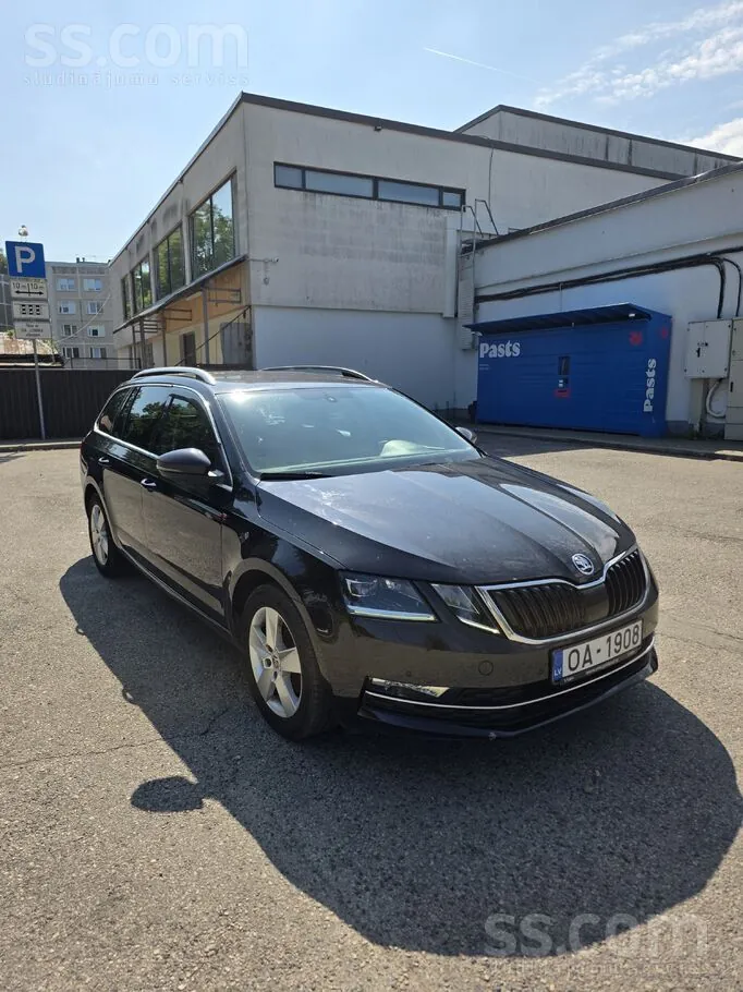 Skoda Octavia 2019 photo 2