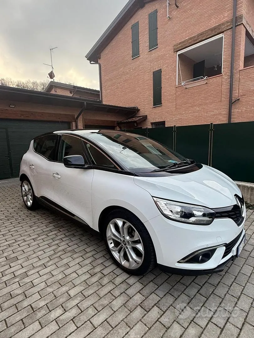 Renault Scenic 2019 photo 3