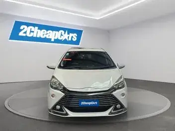 Toyota Aqua 2014 photo 3