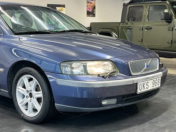 Volvo V70 2004 photo 5