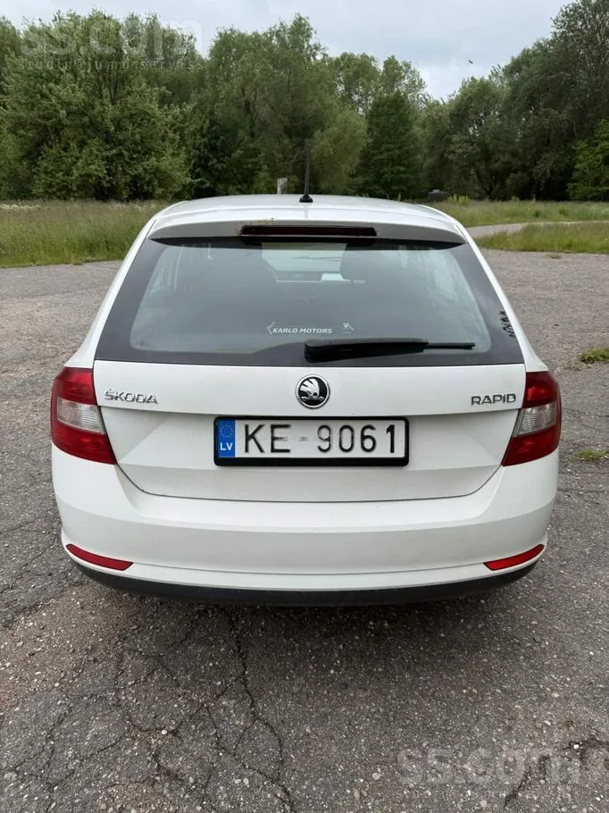 Skoda Rapid 2015 photo 2