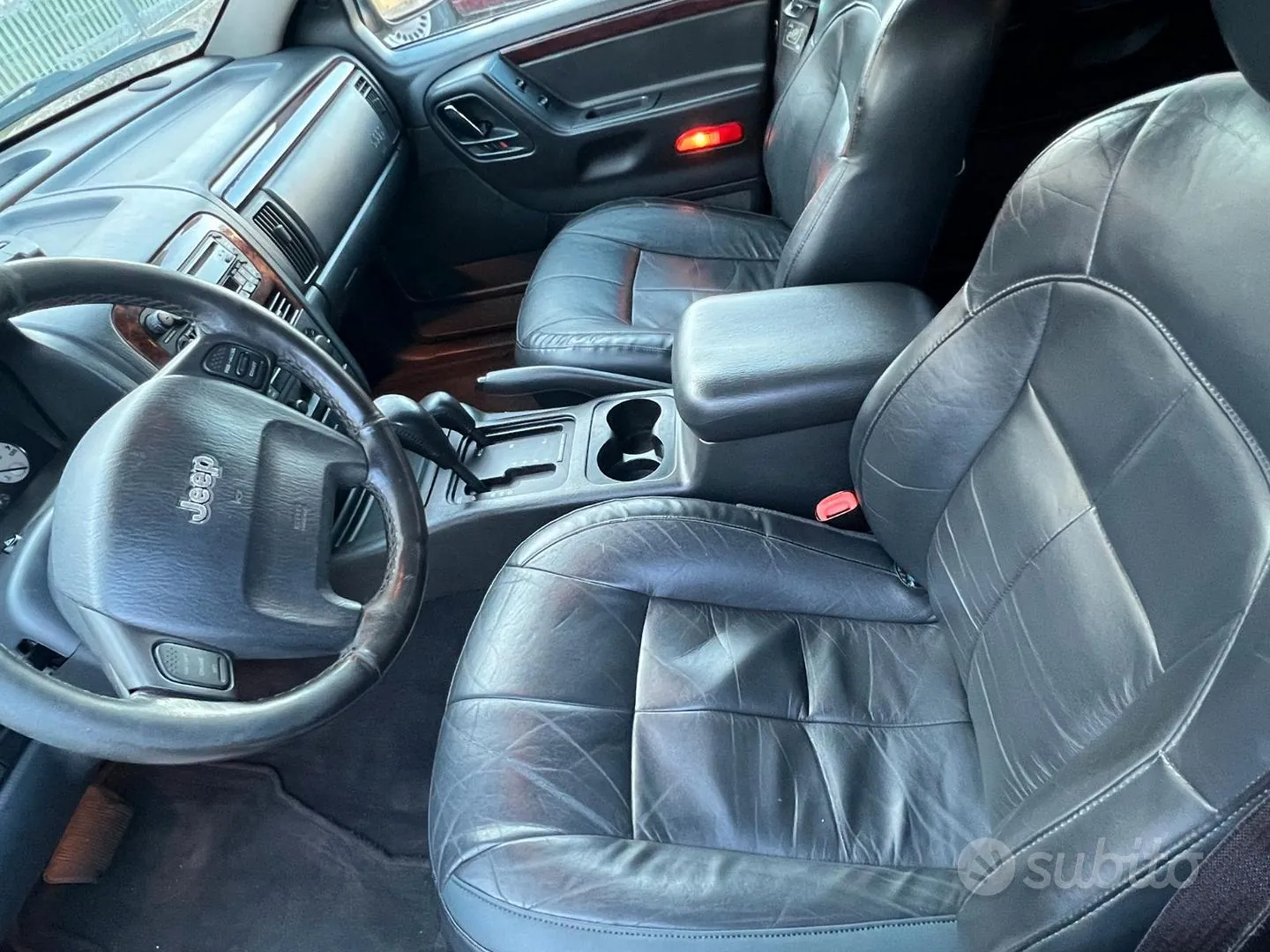 Jeep Grand Cherokee 2002 photo 3
