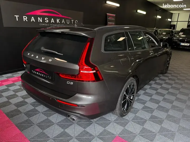 Volvo V60 2019 photo 3