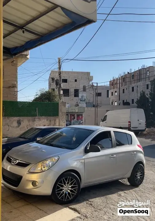 Hyundai I20