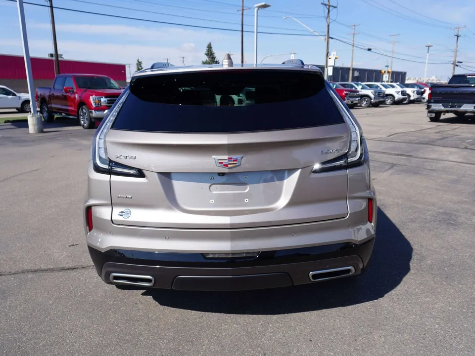 Cadillac Xt4 2025 photo 4