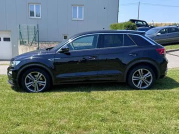 Volkswagen T-Roc 2021 photo 2