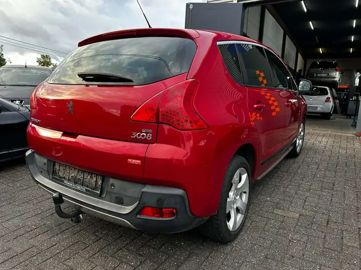Peugeot 3008 2012 photo 4