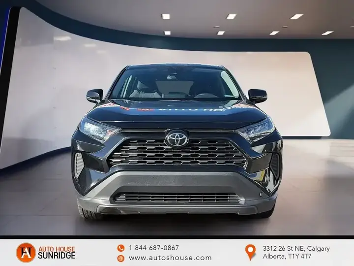 Toyota Rav4 2024 photo 2