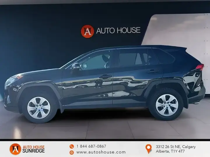 Toyota Rav4 2024 photo 3
