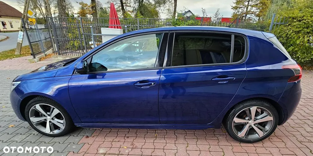 Peugeot 308 2019 photo 3
