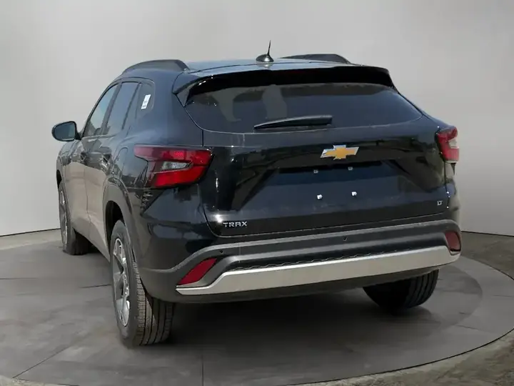 Chevrolet Trax 2026 photo 3