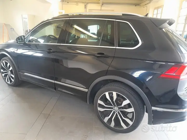 Volkswagen Tiguan 2019 photo 2