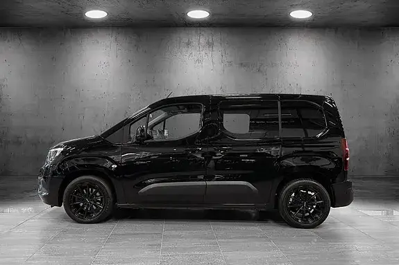 Opel Combo 2019 photo 2
