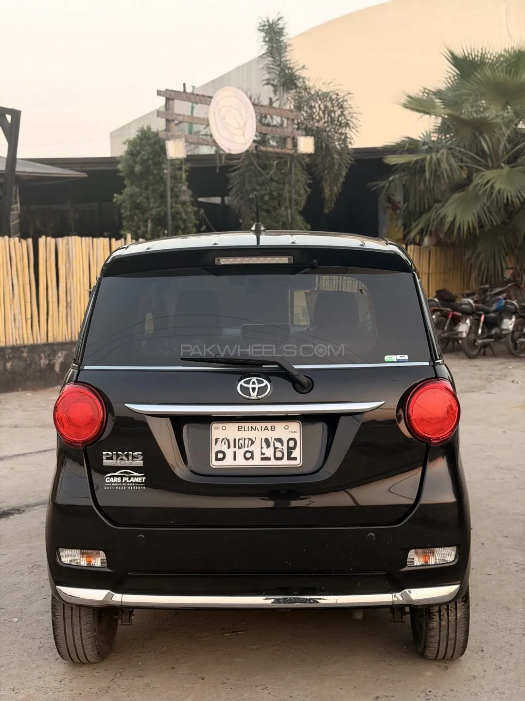 Toyota Pixis Joy
